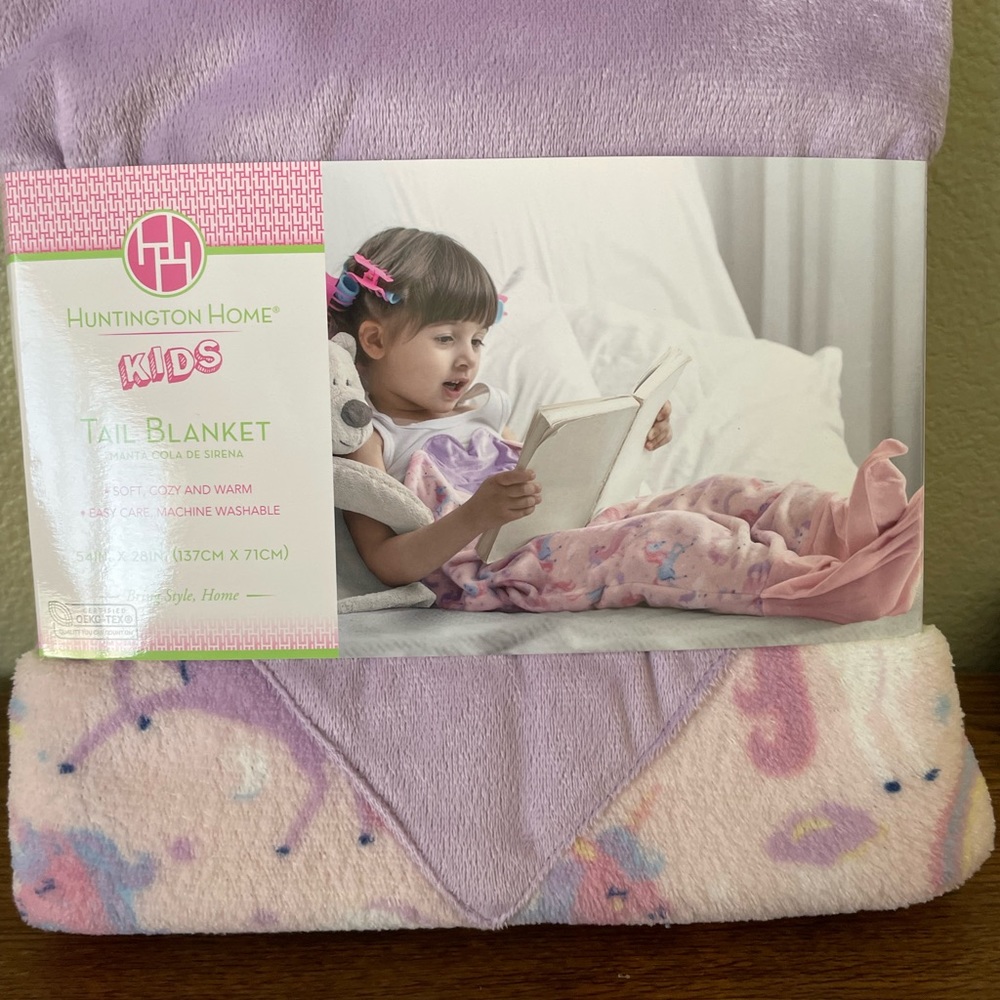 NWT Huntington Home Kids Tail Blanket. Unicorn Print 54”X 28”. 100% Poly…
